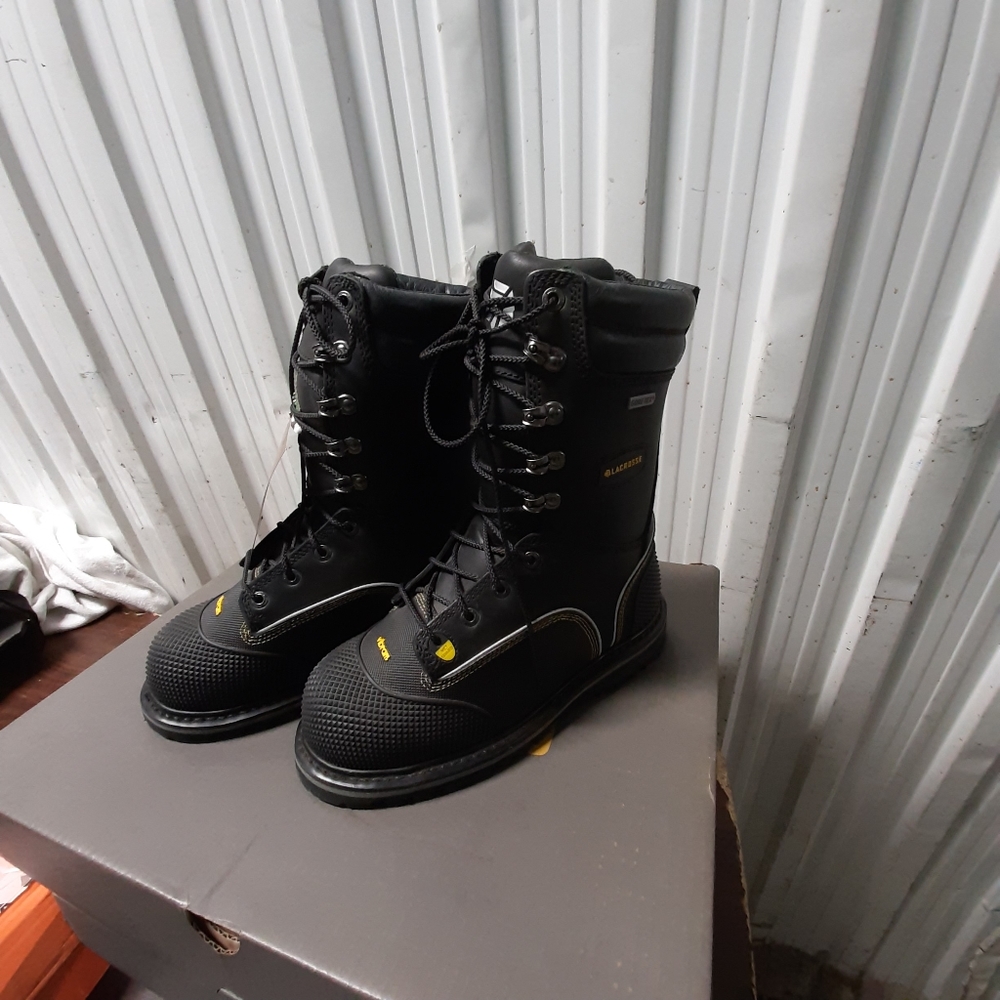 Man's working boots - Picture 6 of 13